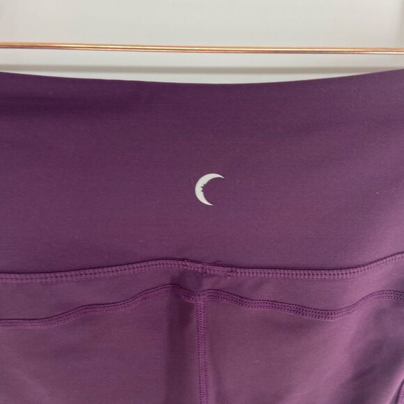 Zyia Active Women's Purple Side Pocket Cropped Capri Leggings Size 6-8 - Picture 3 of 5